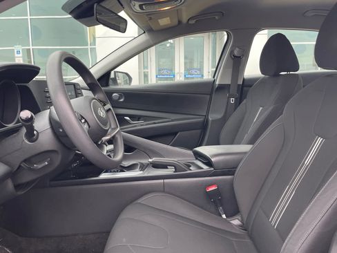 Used 2021 Hyundai Elantra SEL image 10