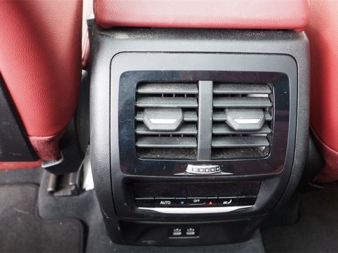 Used 2022 BMW X3 M40i image 16