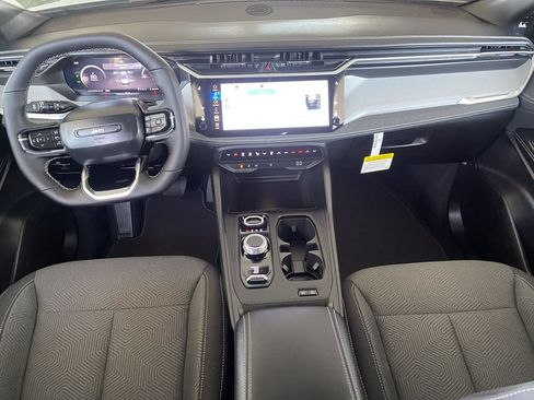 New 2026 Jeep Cherokee Laredo AWD/4WD image 10