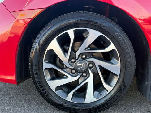 Used 2016 Honda Civic EX image 11