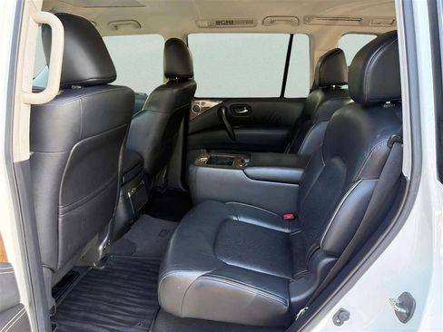 Used 2017 INFINITI QX80 2WD image 8