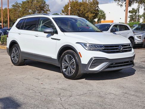 Used 2024 Volkswagen Tiguan Wolfsburg Edition image 2