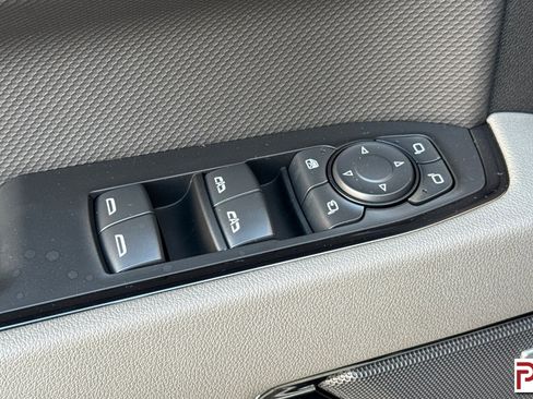 Certified 2025 Chevrolet Silverado 1500 ZR2 w/ Technology Package image 13