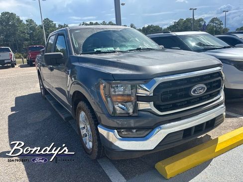 Used 2023 Ford F150 XLT RWD image 2
