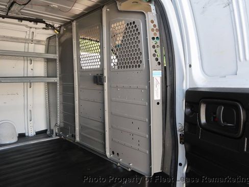 Used 2020 Chevrolet Express 2500 w/ Enhanced Convenience Package RWD image 19
