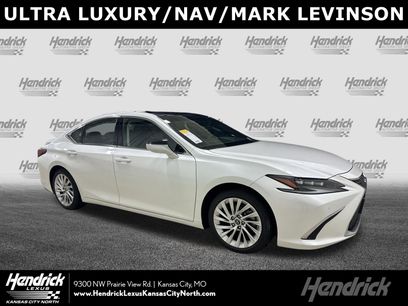 Used 2023 Lexus ES 350 Ultra Luxury w/ Accessory Package (Z1)