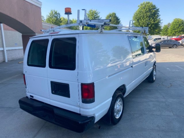 Used 2014 Ford E-150 and Econoline 150 RWD image 4