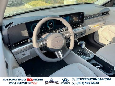 New 2026 Hyundai Kona SE image 3