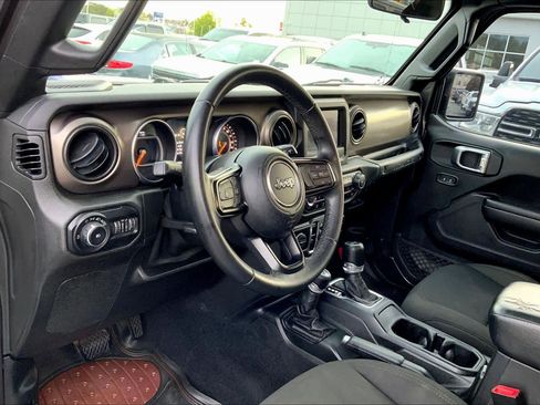 Used 2020 Jeep Wrangler Unlimited Sport S image 16