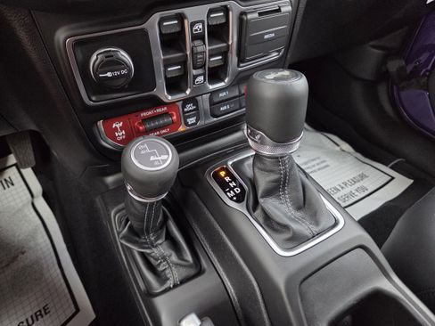 New 2026 Jeep Wrangler Unlimited Rubicon AWD/4WD image 36