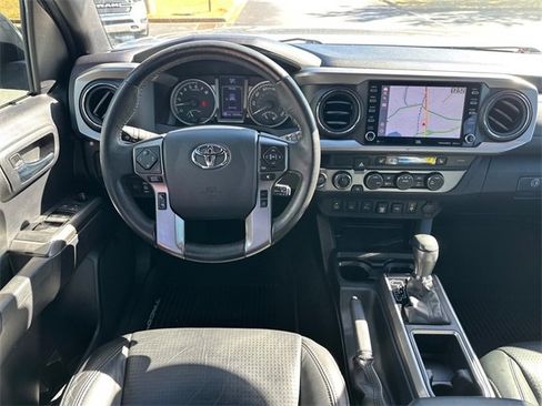 Used 2020 Toyota Tacoma Limited image 10