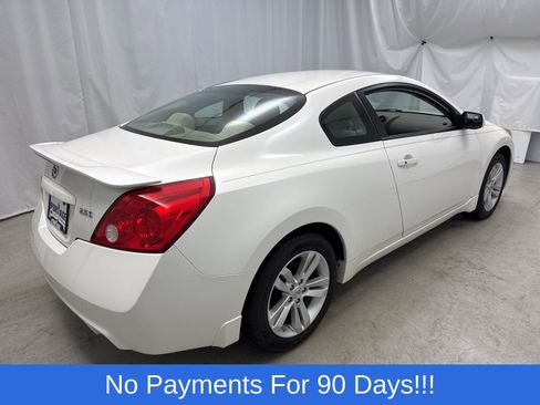 Used 2012 Nissan Altima 2.5 S w/ Convenience Pkg FWD image 2