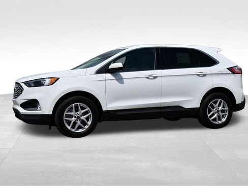 Used 2024 Ford Edge SEL w/ Convenience Package AWD/4WD image 2