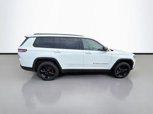 Used 2023 Jeep Grand Cherokee L Laredo AWD/4WD image 10