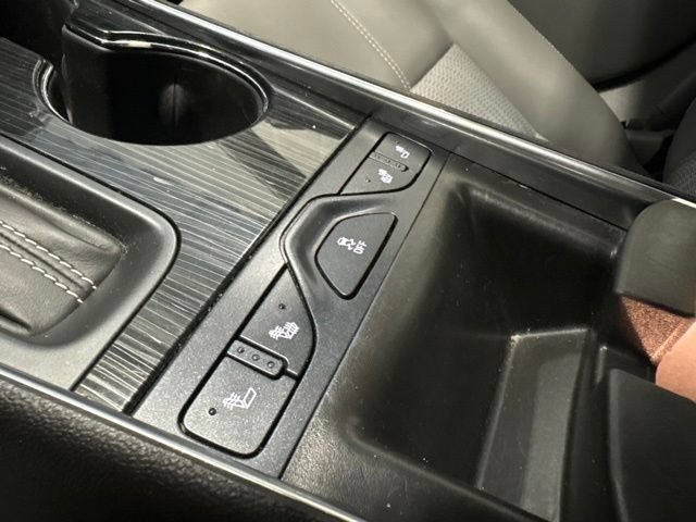 Used 2018 Chevrolet Impala LT w/ LT Convenience Package FWD image 26