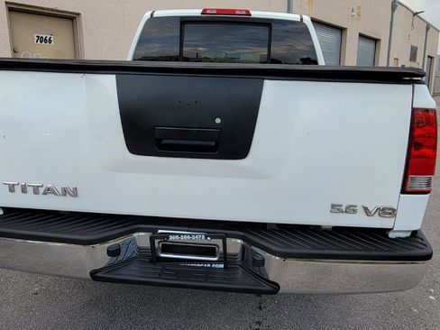 Used 2007 Nissan Titan SE RWD image 2