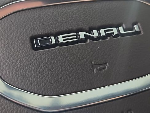 Used 2021 GMC Sierra 2500 Denali w/ Denali Ultimate Package image 41