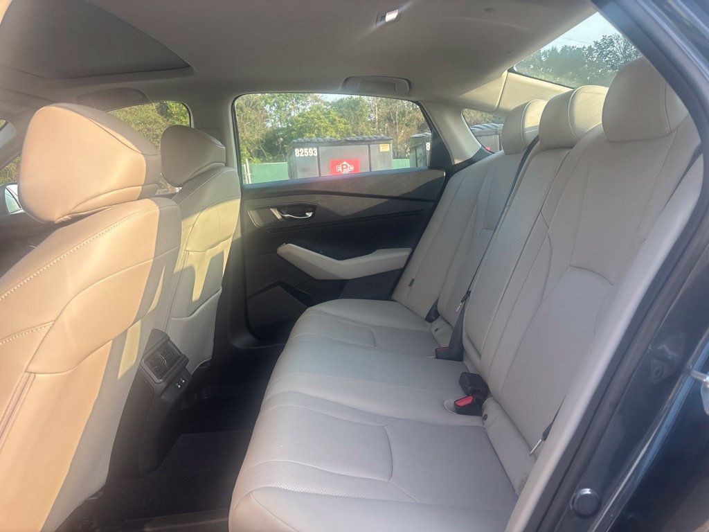 Used 2023 Honda Accord EX-L image 35