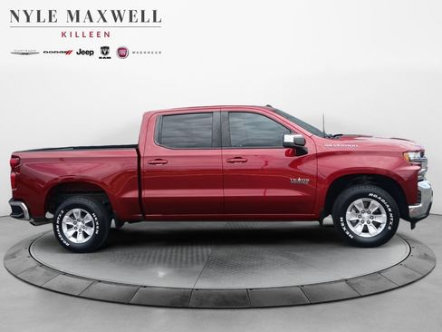 Used 2019 Chevrolet Silverado 1500 LT w/ Texas Edition RWD image 16