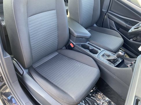 Used 2024 Volkswagen Jetta S image 8