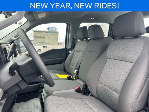 New 2026 Ford F250 XL w/ XL Chrome Package image 18