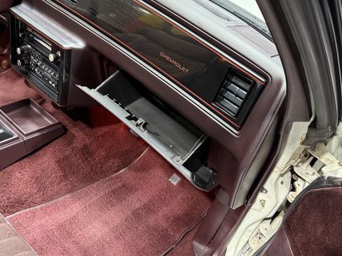 Used 1987 Chevrolet Monte Carlo SS image 86