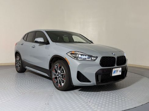 Used 2022 BMW X2 sDrive28i w/ Edition Package FWD image 7