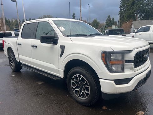 Used 2023 Ford F150 XL image 1