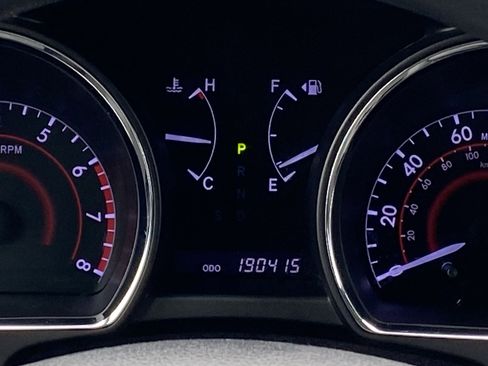 Used 2013 Toyota Highlander Plus FWD image 21