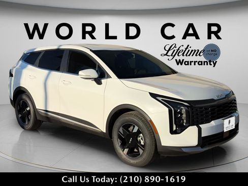 New 2026 Kia Sportage LX image 1