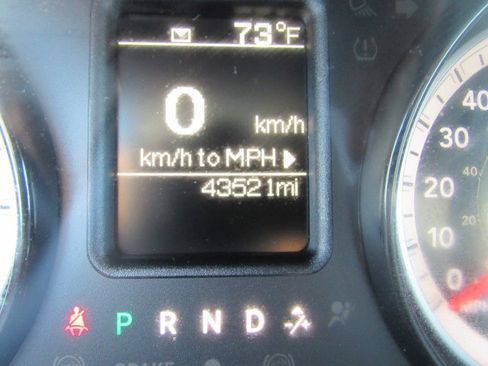 Used 2018 RAM 2500 Tradesman w/ Chrome Appearance Group AWD/4WD image 24