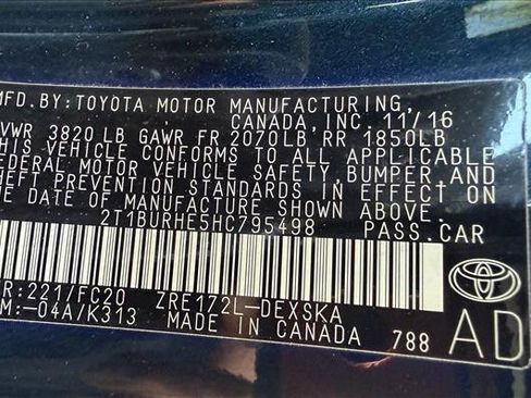 Used 2017 Toyota Corolla SE FWD image 23