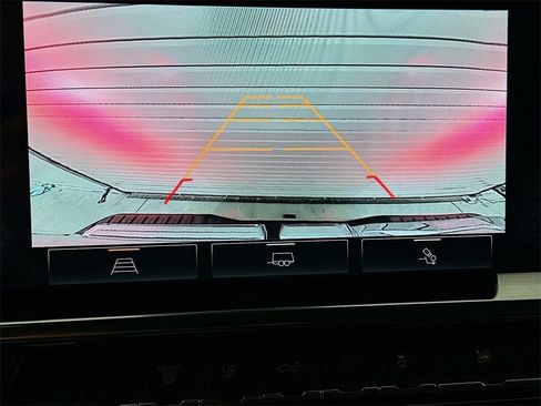 New 2026 GMC Sierra 3500 SLE w/ Preferred Package image 14