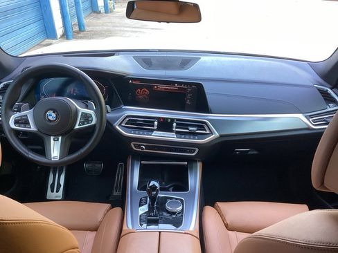 Used 2022 BMW X5 sDrive40i w/ M Sport Package image 46