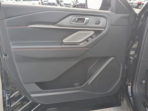 Certified 2025 Ford Explorer ST w/ Sun And Sound Package image 9