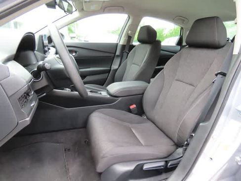 Used 2023 Honda Accord LX image 11