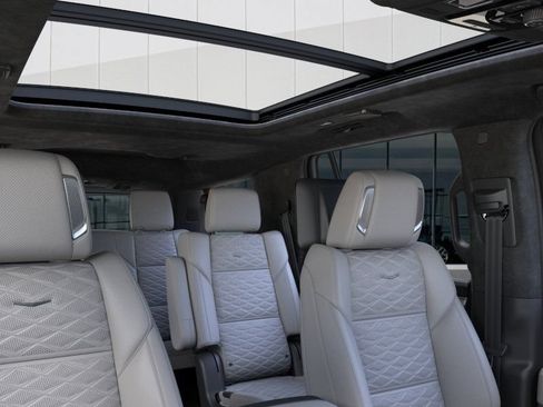 New 2026 Cadillac Escalade Platinum Luxury AWD/4WD image 24