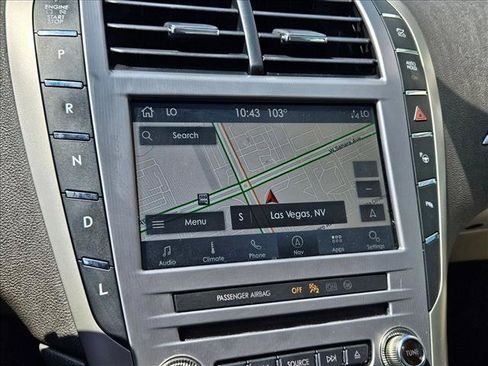 Used 2020 Lincoln MKZ Reserve w/ Luxury Package FWD image 13