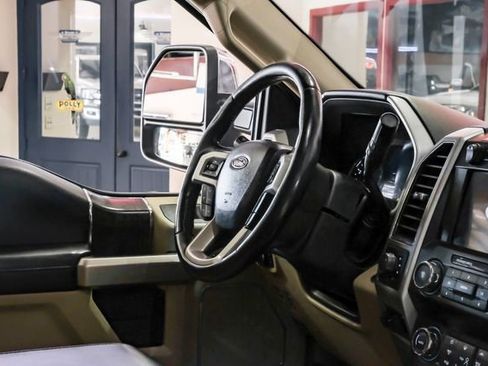 Used 2021 Ford F250 Lariat w/ Lariat Ultimate Package image 12