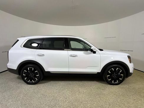 Used 2023 Kia Telluride SX AWD/4WD image 6