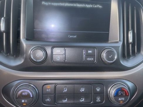 Used 2021 GMC Canyon AT4 image 17