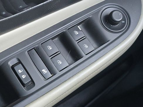 Used 2017 Buick Encore Preferred image 13