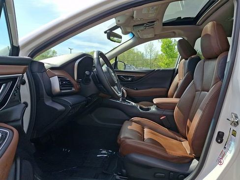 Used 2020 Subaru Outback Touring XT AWD/4WD image 14