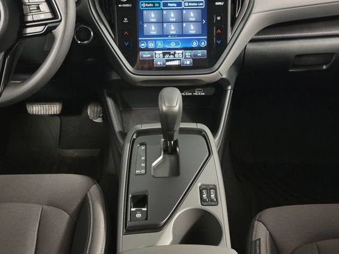 Used 2026 Subaru Crosstrek 2.5i Premium AWD/4WD image 25