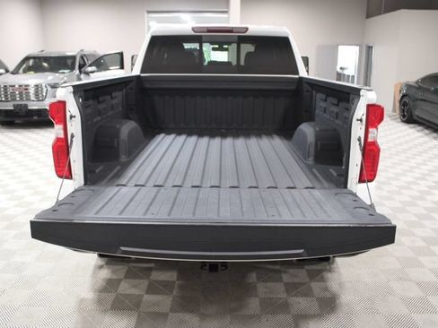 Used 2021 Chevrolet Silverado 1500 LT Trail Boss w/ Convenience Package II AWD/4WD image 12
