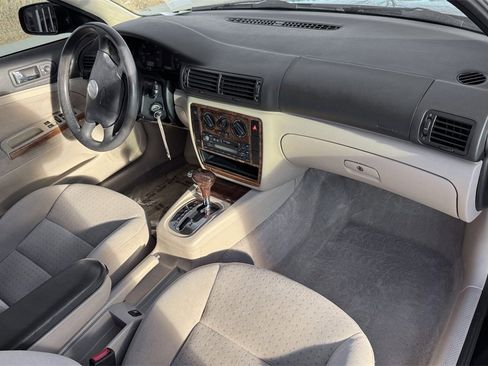 Used 1999 Volkswagen Passat GLS image 26