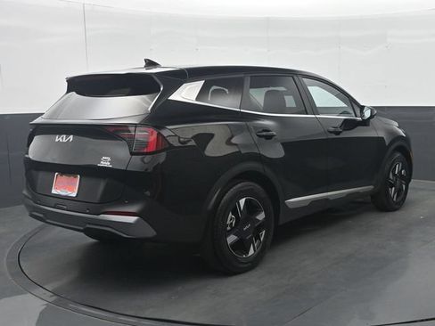 Used 2026 Kia Sportage LX FWD image 7