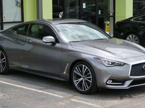 Used 2021 INFINITI Q60 3.0t Luxe w/ Essential Package image 5