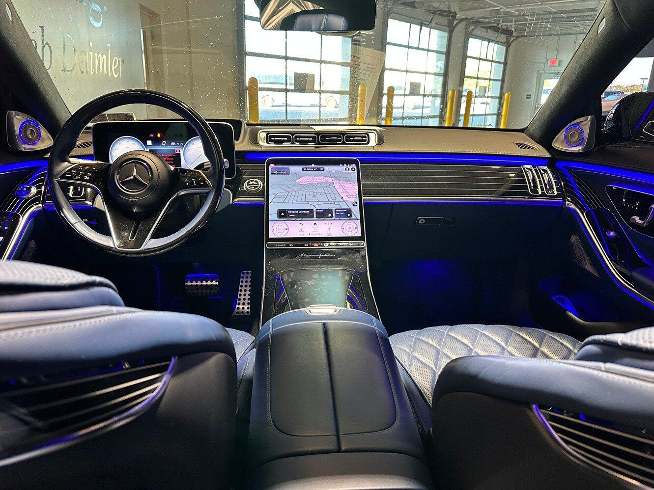Used 2024 Mercedes-Benz S 580 4MATIC Sedan image 6