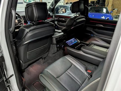 Used 2024 Jeep Grand Wagoneer L Series II w/ Quick Order Packagew 28T image 25